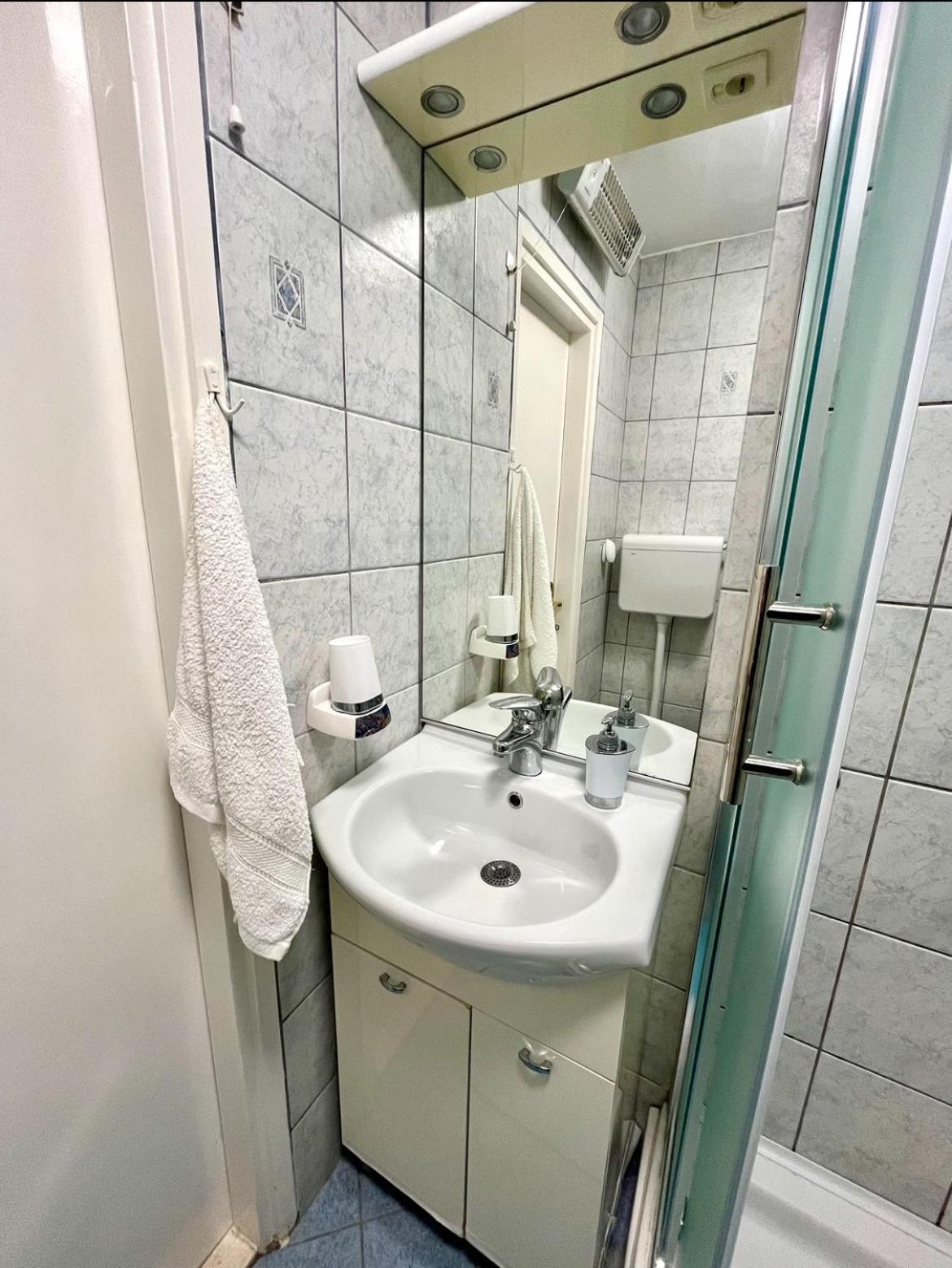 Vemar Apartment - Near The Beach, Private Parking Dubrovnik Eksteriør billede