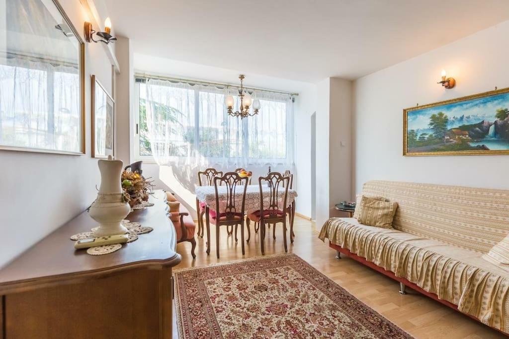 Vemar Apartment - Near The Beach, Private Parking Dubrovnik Eksteriør billede